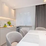 Shortstaypoland Sielecka شقة